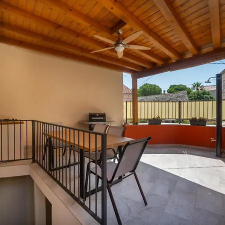 Apartman Kuca Za Odmor Duje *