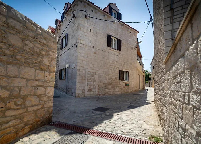 Kuca Za Odmor Duje Lägenhet Supetar